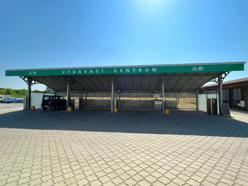 Sebesta - Vysavače a hustiče